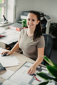 Julia Kubitschek Bromanagement